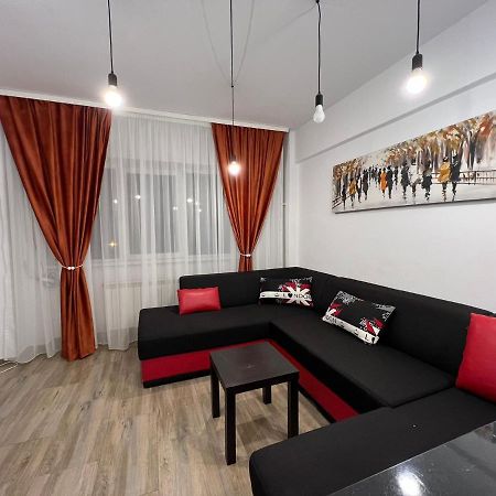 First Studio Bucharest Exterior photo